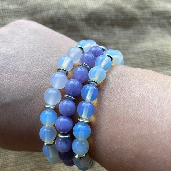 White Agate lavender quarts Beads Round Crystal Energy Stone Stackable bracelet - Picture 4 of 6